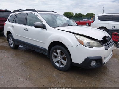 SUBARU OUTBACK 2014