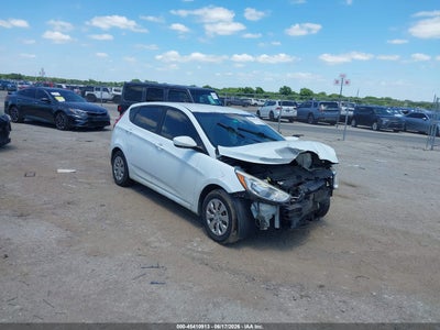 HYUNDAI ACCENT 2015