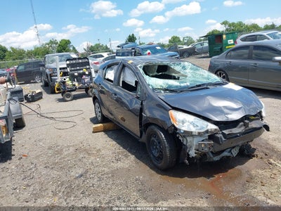 TOYOTA PRIUS C 2012