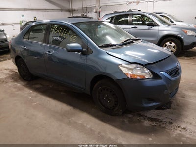 TOYOTA YARIS 2009