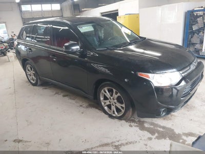 MITSUBISHI OUTLANDER 2014