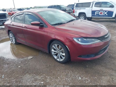 CHRYSLER 200 2015