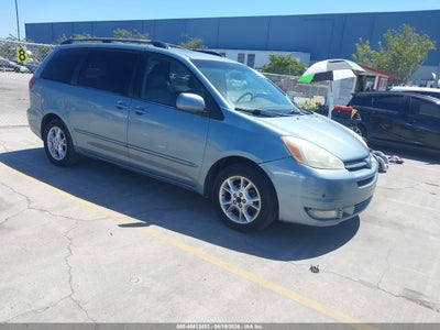 TOYOTA SIENNA 2004