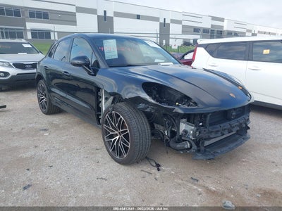PORSCHE MACAN 2024