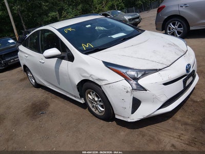 TOYOTA PRIUS 2016