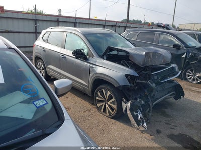 VOLKSWAGEN TAOS 2022