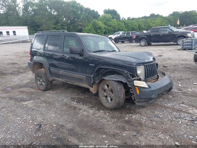 JEEP LIBERTY 2010