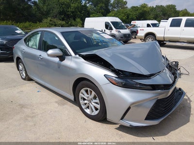 TOYOTA CAMRY 2025