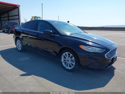 FORD FUSION HYBRID 2019