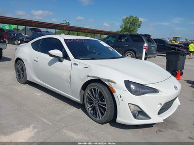 SCION FR-S 2015