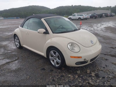 VOLKSWAGEN NEW BEETLE 2007