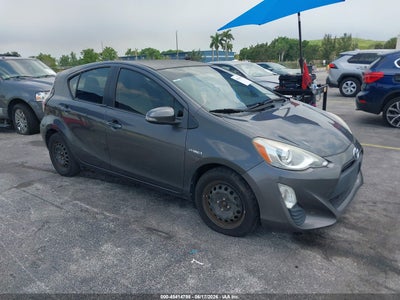 TOYOTA PRIUS C 2016