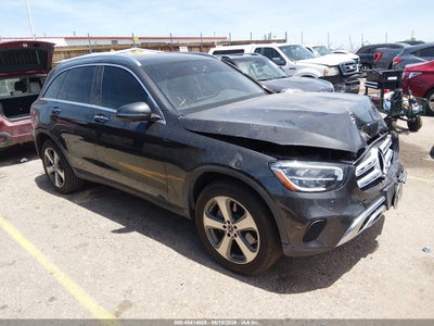 MERCEDES-BENZ GLC 300 2021