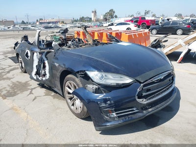 TESLA MODEL S 2013