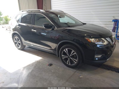 NISSAN ROGUE 2017