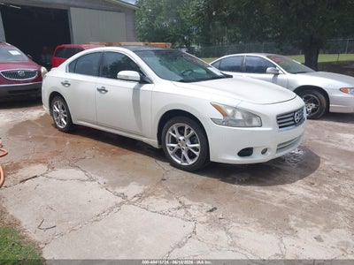 NISSAN MAXIMA 2014