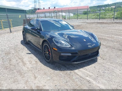 PORSCHE PANAMERA 2017