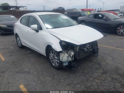 TOYOTA YARIS IA 2017