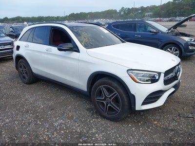 MERCEDES-BENZ GLC 300 2021