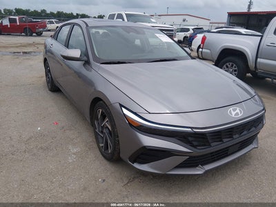 HYUNDAI ELANTRA 2024