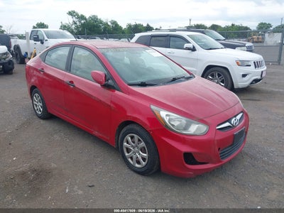 HYUNDAI ACCENT 2012