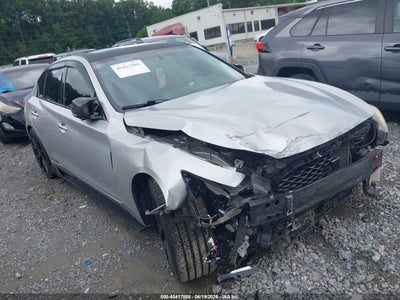 INFINITI Q50 2015