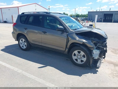 TOYOTA RAV4 2010