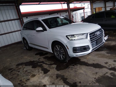 AUDI Q7 2018