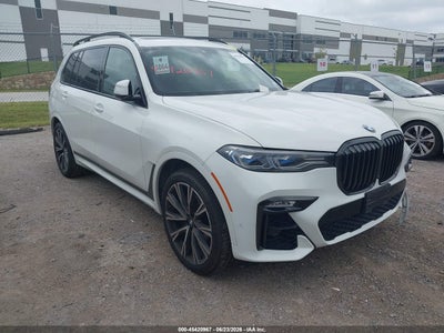 BMW X7 2021