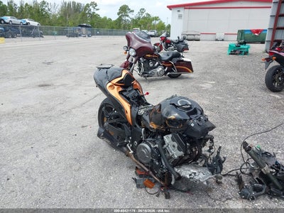 SUZUKI GSX1300 2022