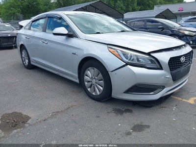 HYUNDAI SONATA HYBRID 2016