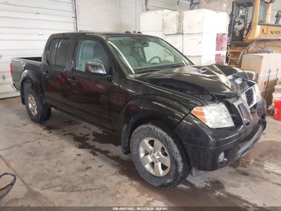 NISSAN FRONTIER 2012