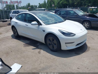 TESLA MODEL 3 2021