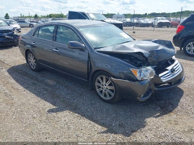 TOYOTA AVALON 2010