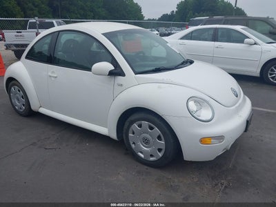 VOLKSWAGEN NEW BEETLE 2001