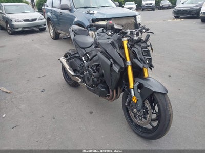 SUZUKI GSX-S1000 2023