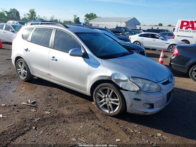 HYUNDAI ELANTRA TOURING 2010