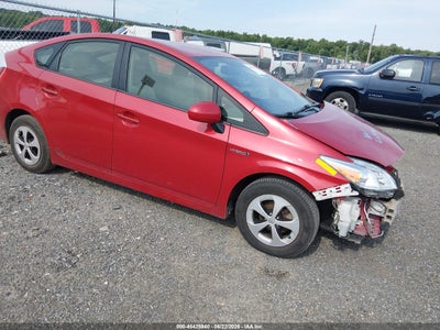 TOYOTA PRIUS 2015