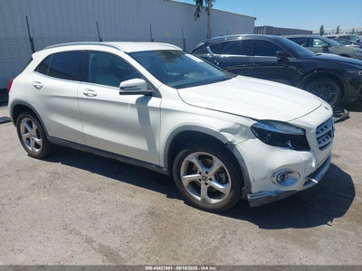 MERCEDES-BENZ GLA 250 2018
