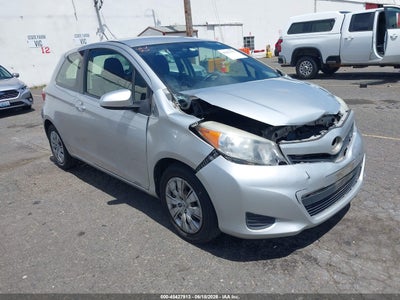 TOYOTA YARIS 2013
