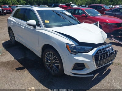 AUDI Q3 2021