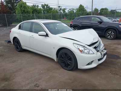 INFINITI Q40 2015
