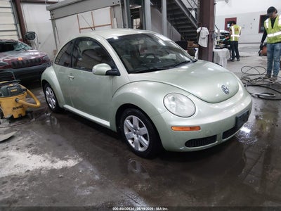 VOLKSWAGEN NEW BEETLE 2007