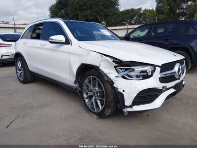 MERCEDES-BENZ GLC 300 2020