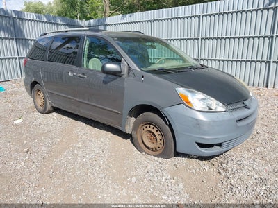TOYOTA SIENNA 2005