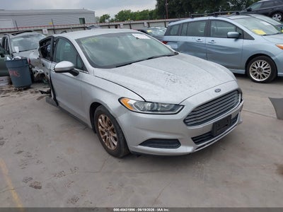 FORD FUSION 2015