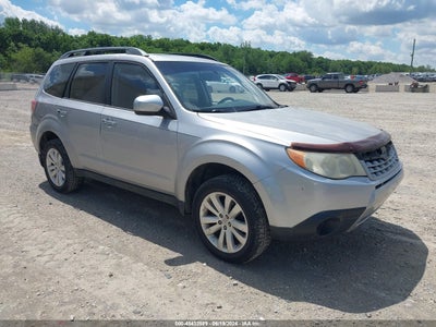 SUBARU FORESTER 2012