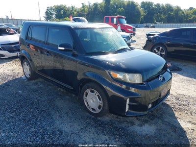 SCION SCION XB 2013
