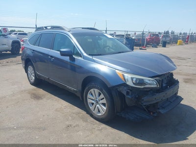 SUBARU OUTBACK 2016