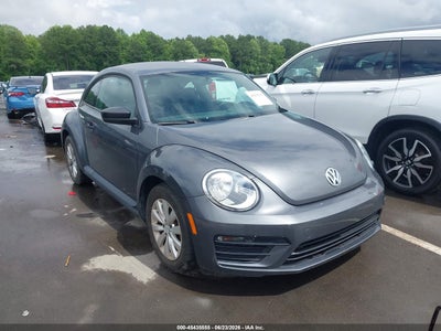 VOLKSWAGEN BEETLE 2018